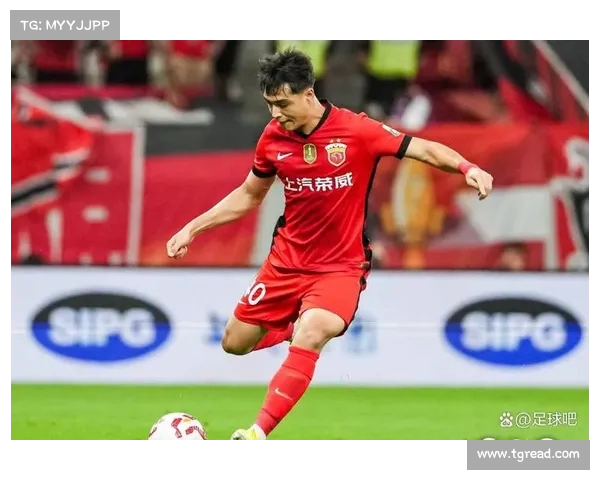 海港半场3-0领先河南 维塔尔贡献两传一射 莱昂纳多王燊超破门助力 海港半场3-0领先河南 维塔尔贡献两传一射 莱昂纳多王燊超破门助力